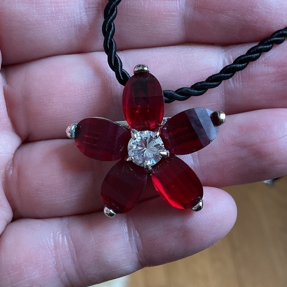 Sterling Silver 925 Red/White Crystals with silk cord necklace New